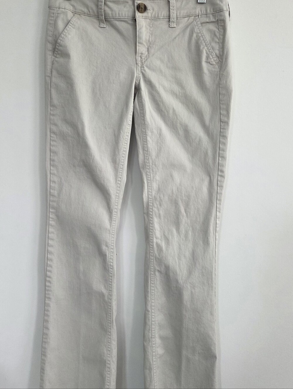 American Eagle Outfitters Boot Cut Chinos, size 2